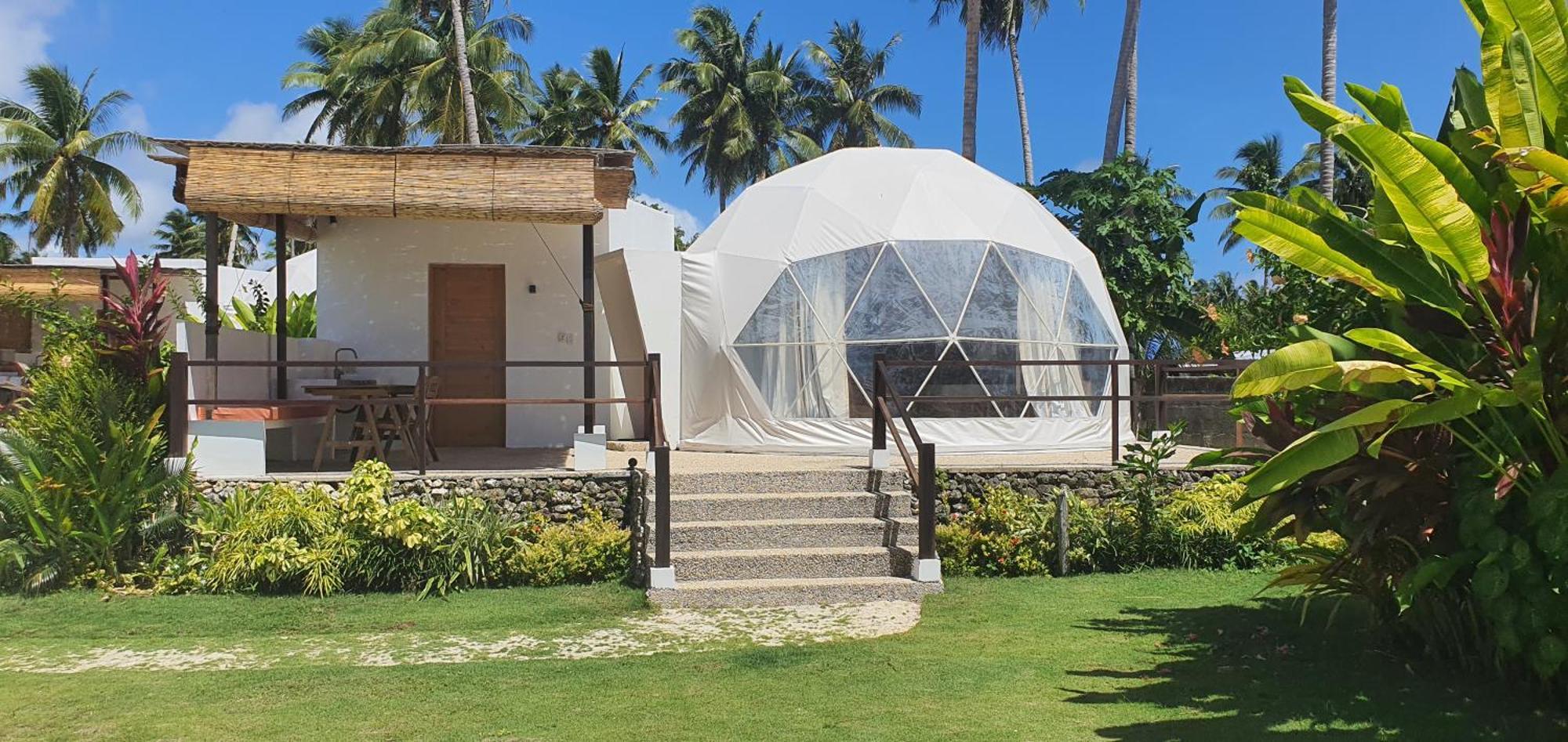 Malipaya Villas Хенерал Луна Екстериор снимка