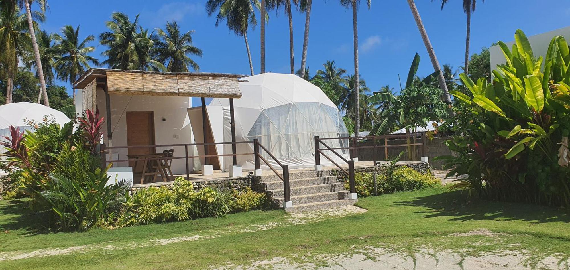 Malipaya Villas Хенерал Луна Екстериор снимка
